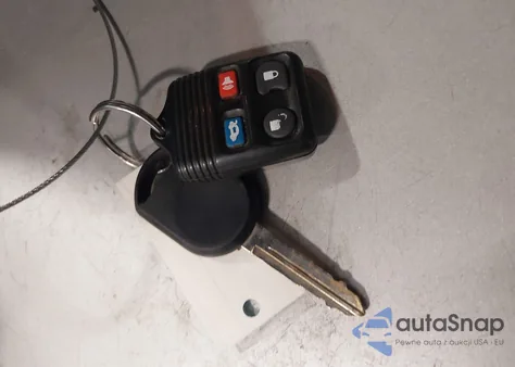 2004 Ford Explorer Limited from USA, damaged, VIN 1FMZU65KX4ZA44450